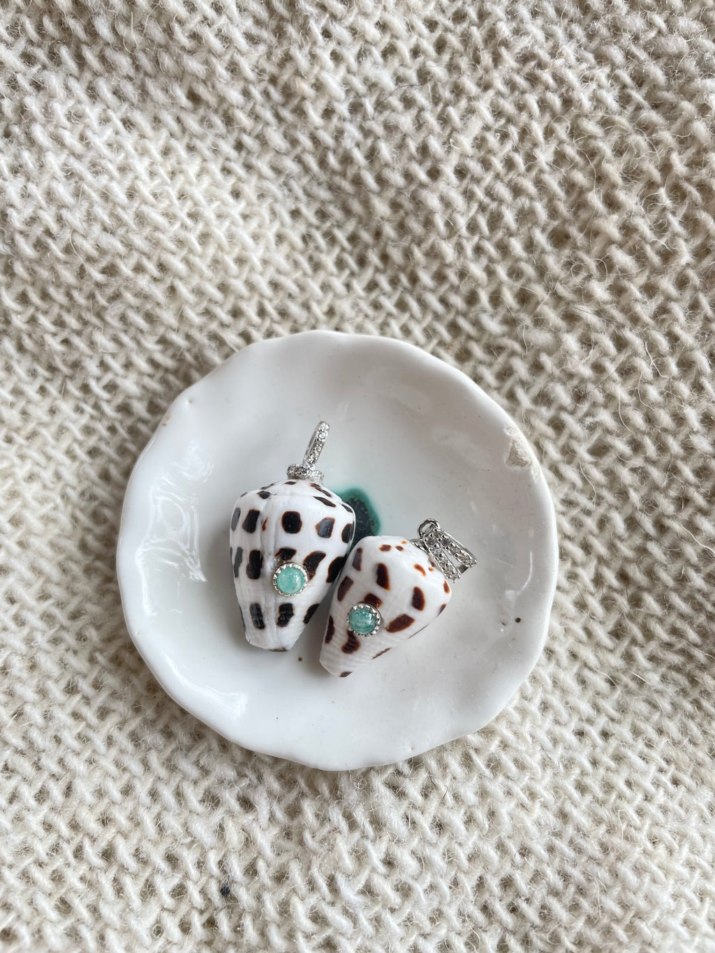 Pendentif Cône serti