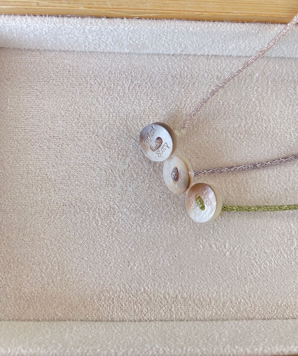 Collier Horue
