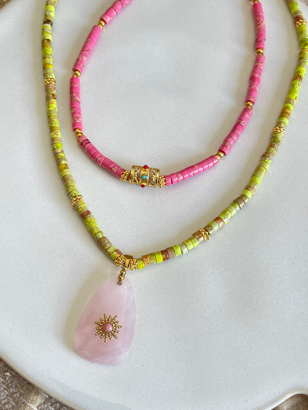 Collier Naia