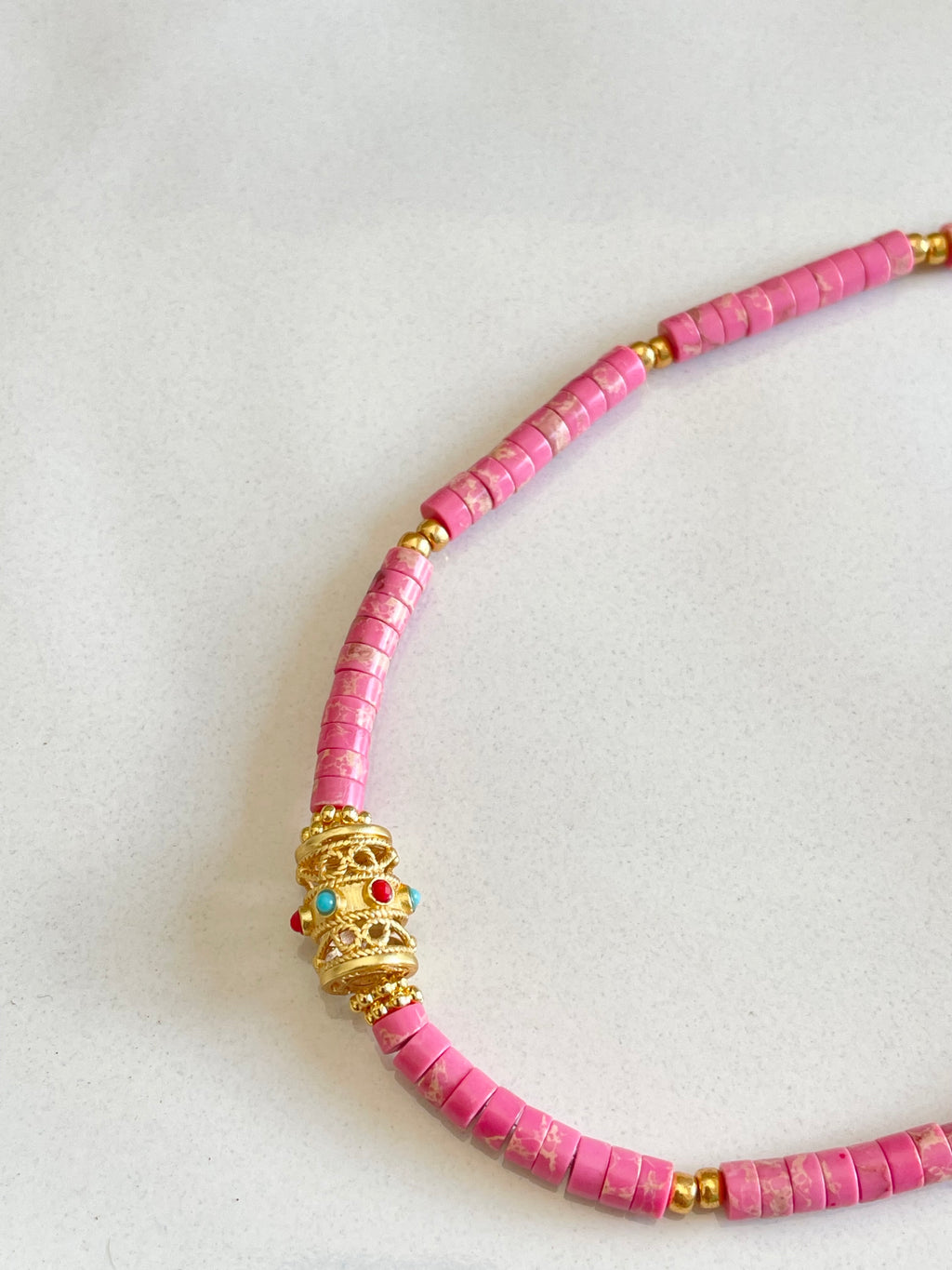 Collier Naia