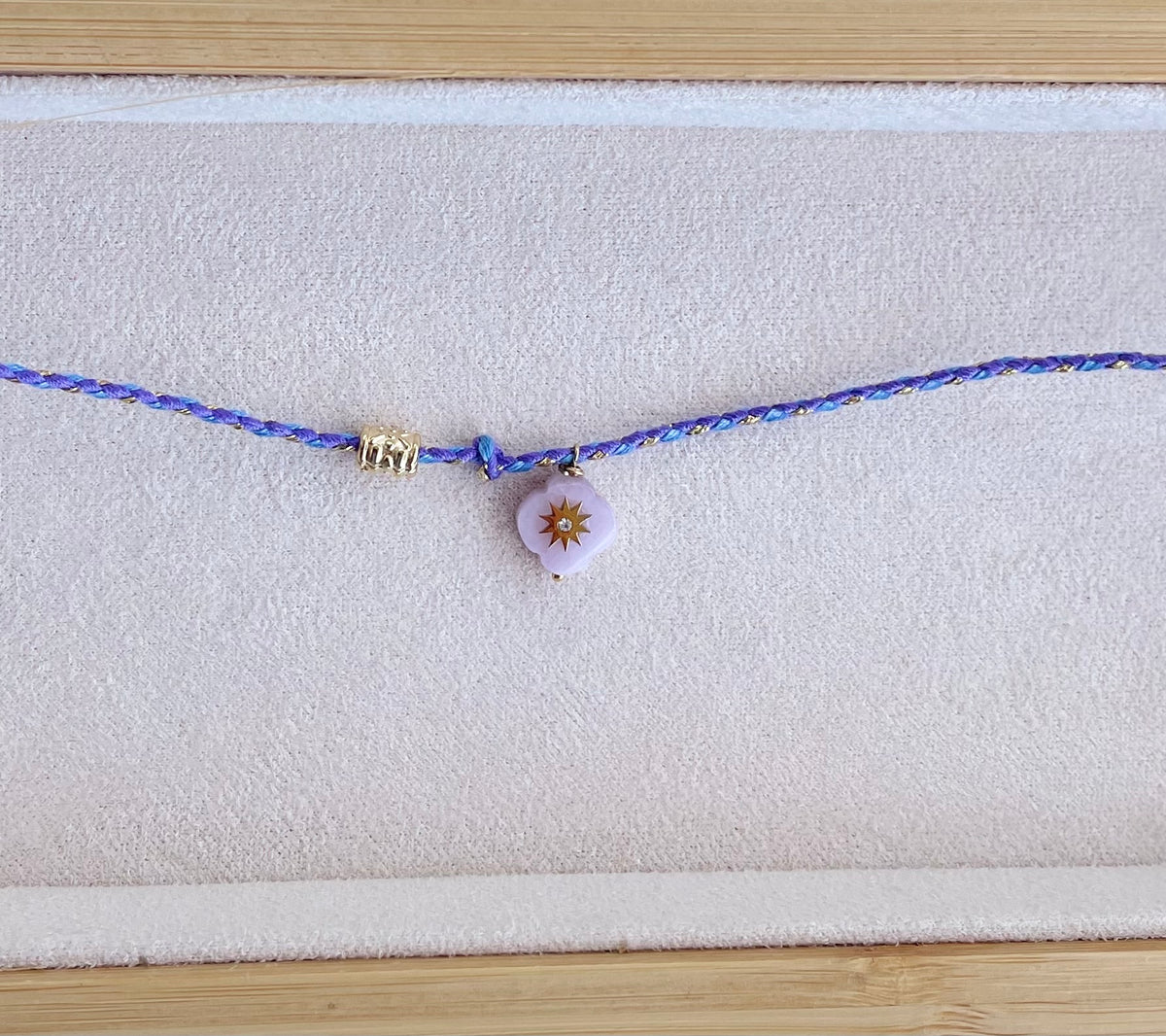 Collier Horue