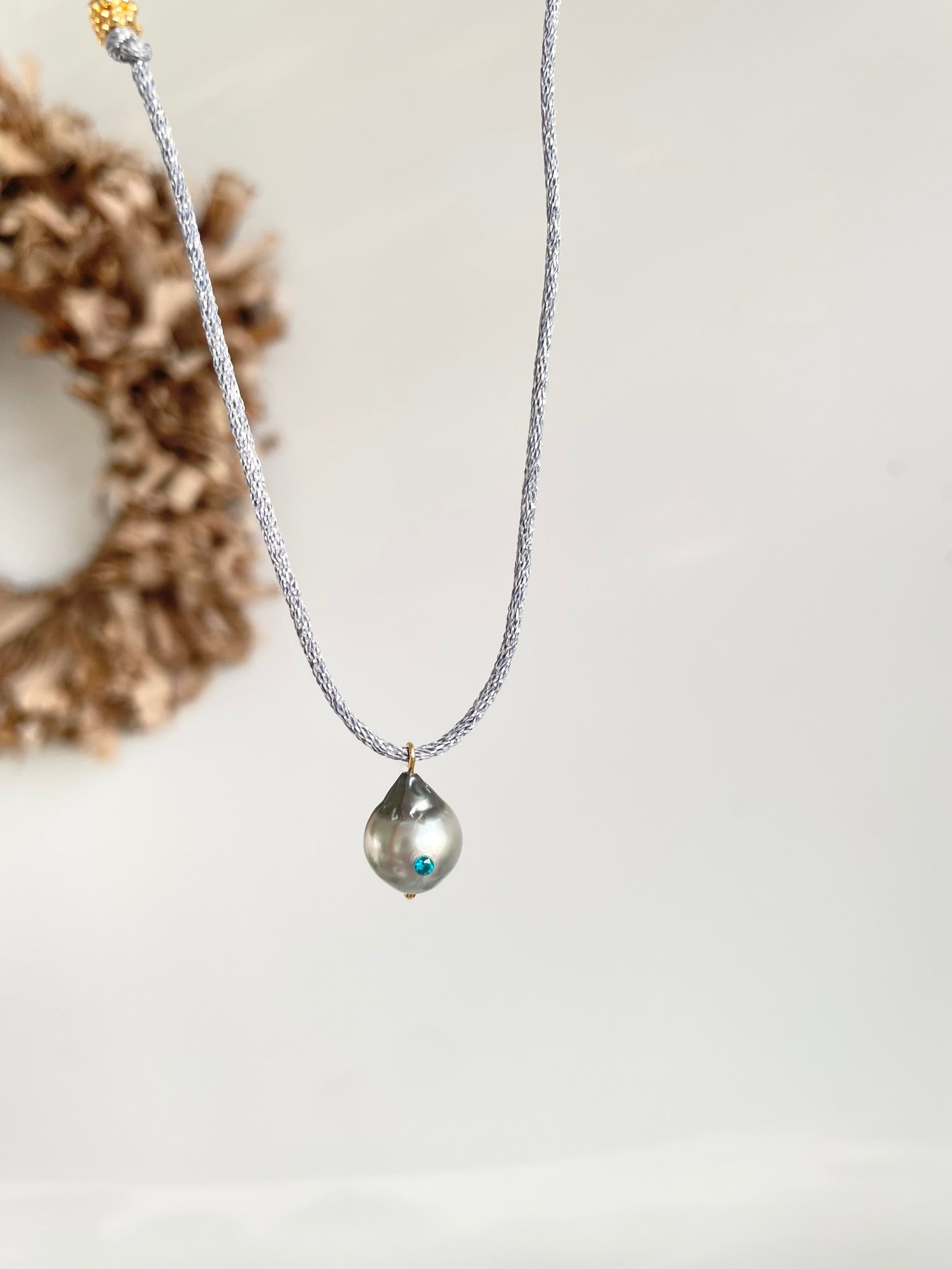 Collier Lia